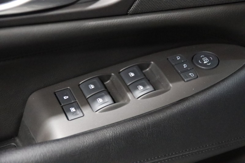 2016 Cadillac Escalade ESV Luxury Collection 4WD 4dr Suv in , 