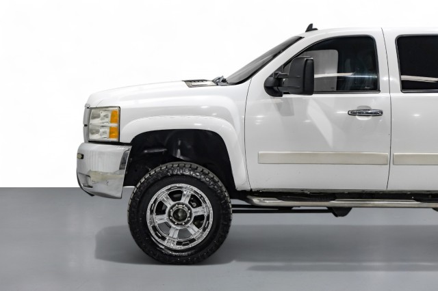 2007 Chevrolet Silverado 2500HD LTZ 10