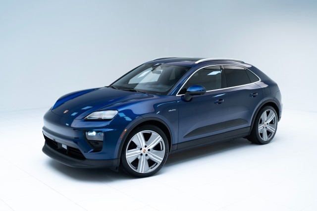 2024  Macan 4 Electric in , 