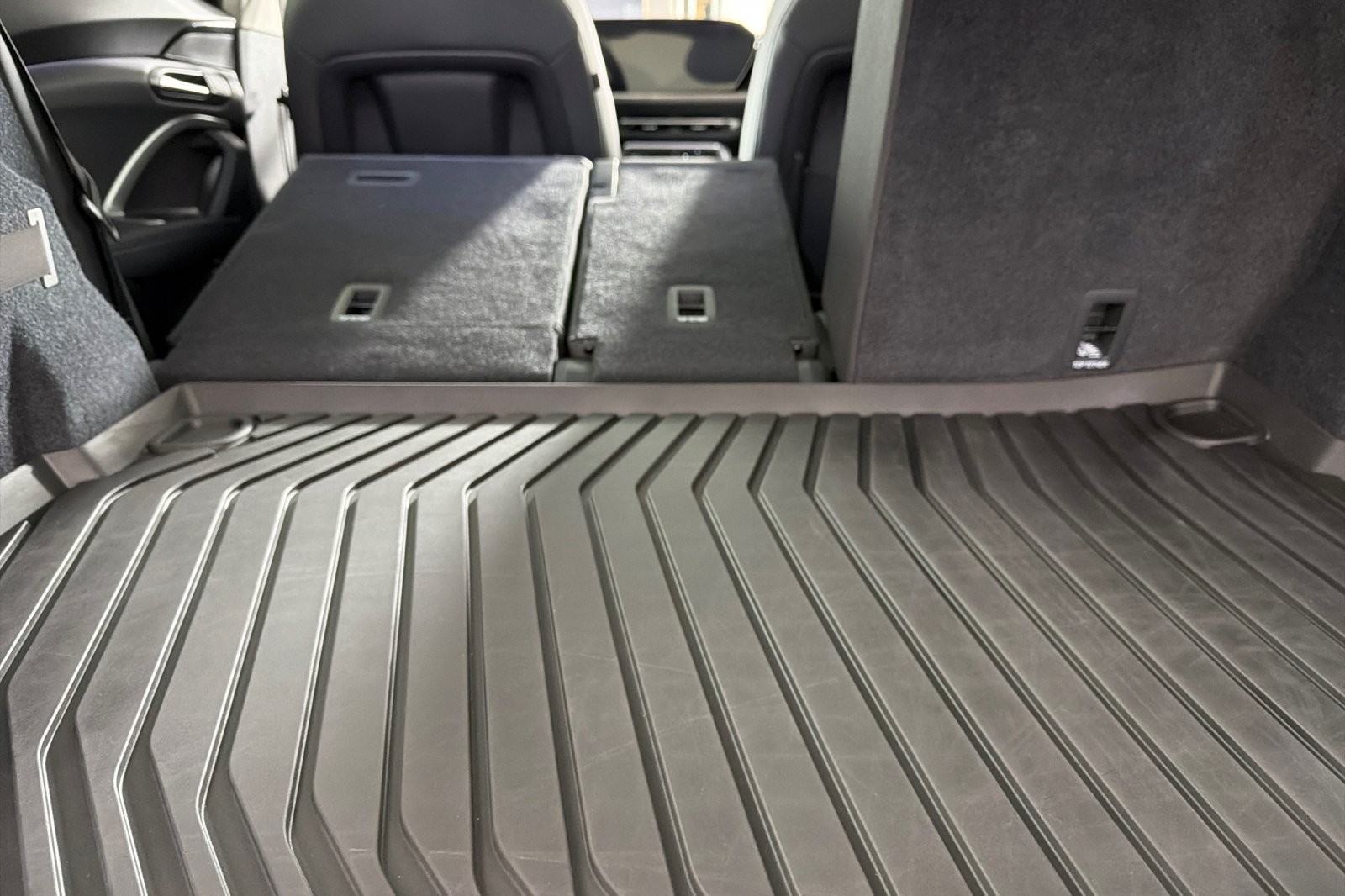 Used 2025 Tambora Gray Metallic Audi Premium 2.0 TFSI quattro image 14