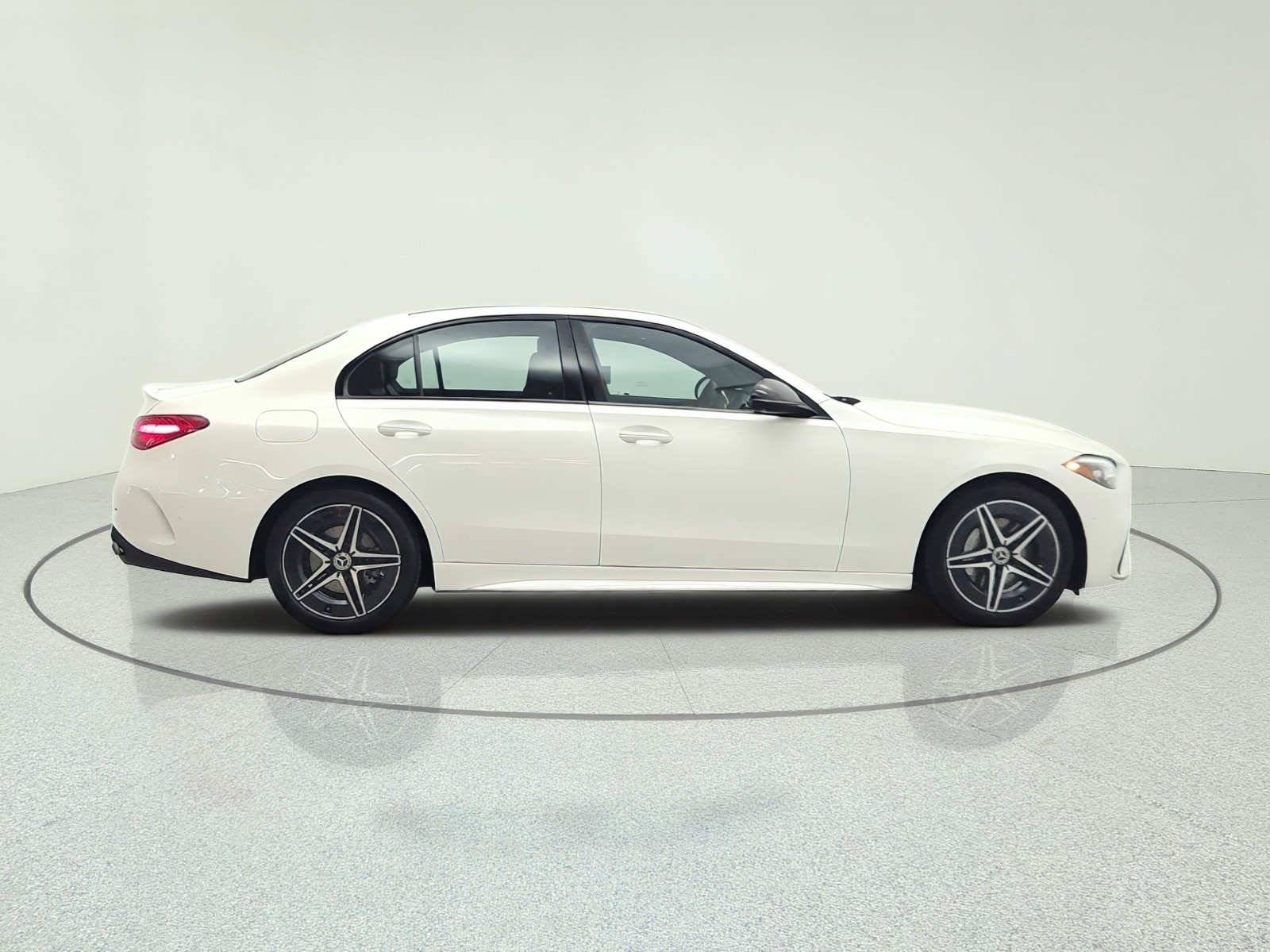 New 2026 Polar White Mercedes-Benz C 300 Sedan image 4