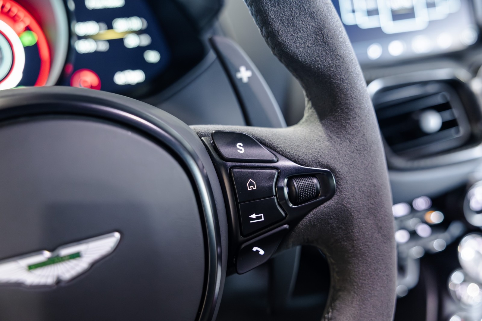 Used Car 2023 Aston Martin Vantage  F1 Edition For Sale Under $170,000 In Boerne, Texas