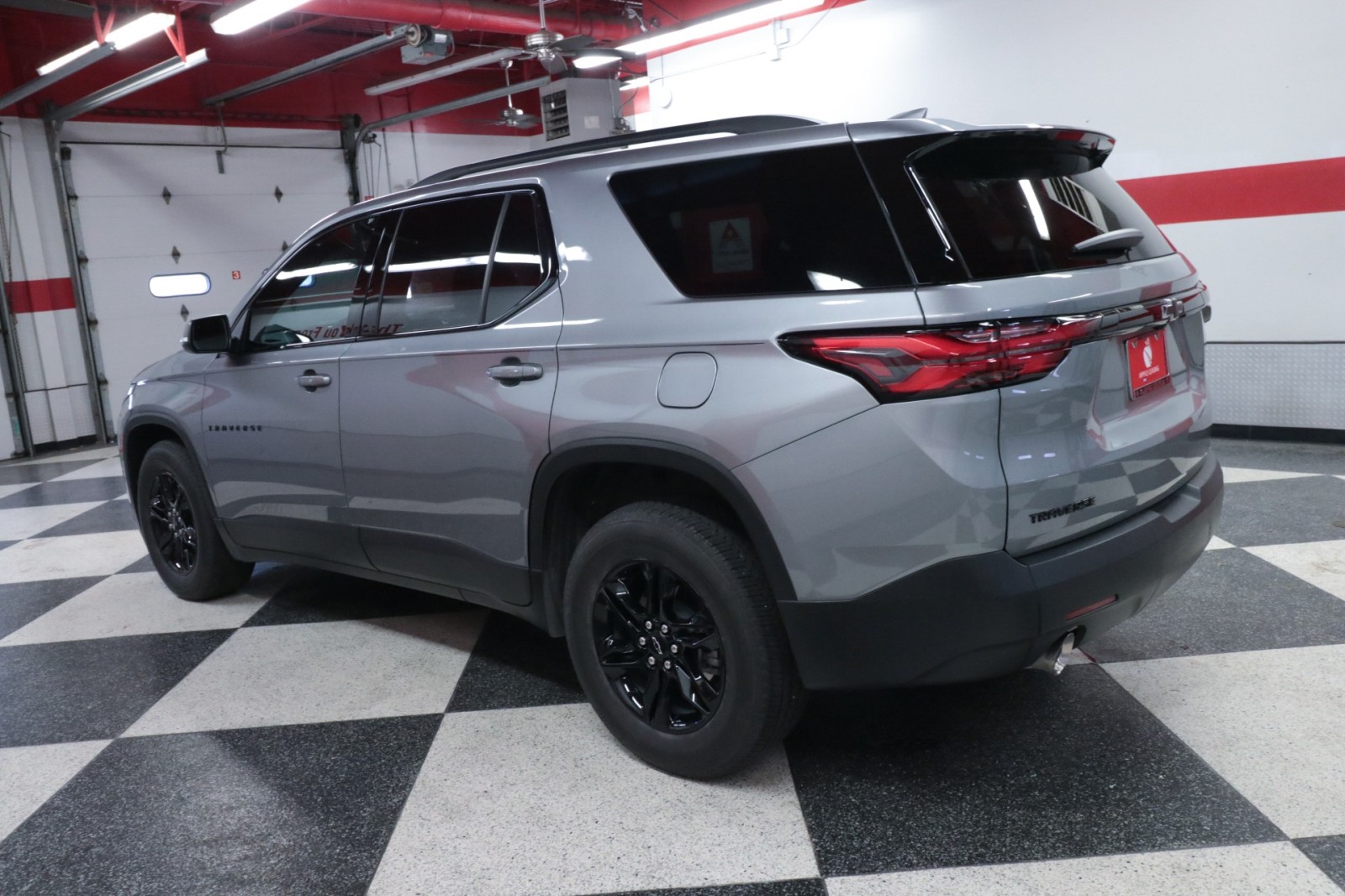 Used Car 2023 Chevrolet Traverse  Lt Cloth For Sale Under $30,000 In Austin, Texas