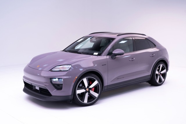 2025  Macan 4S Electric in , 