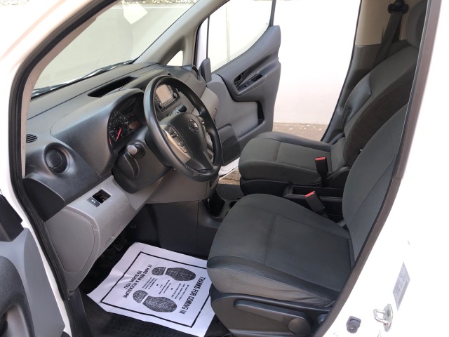 2018 Nissan NV200 Compact Cargo S 8