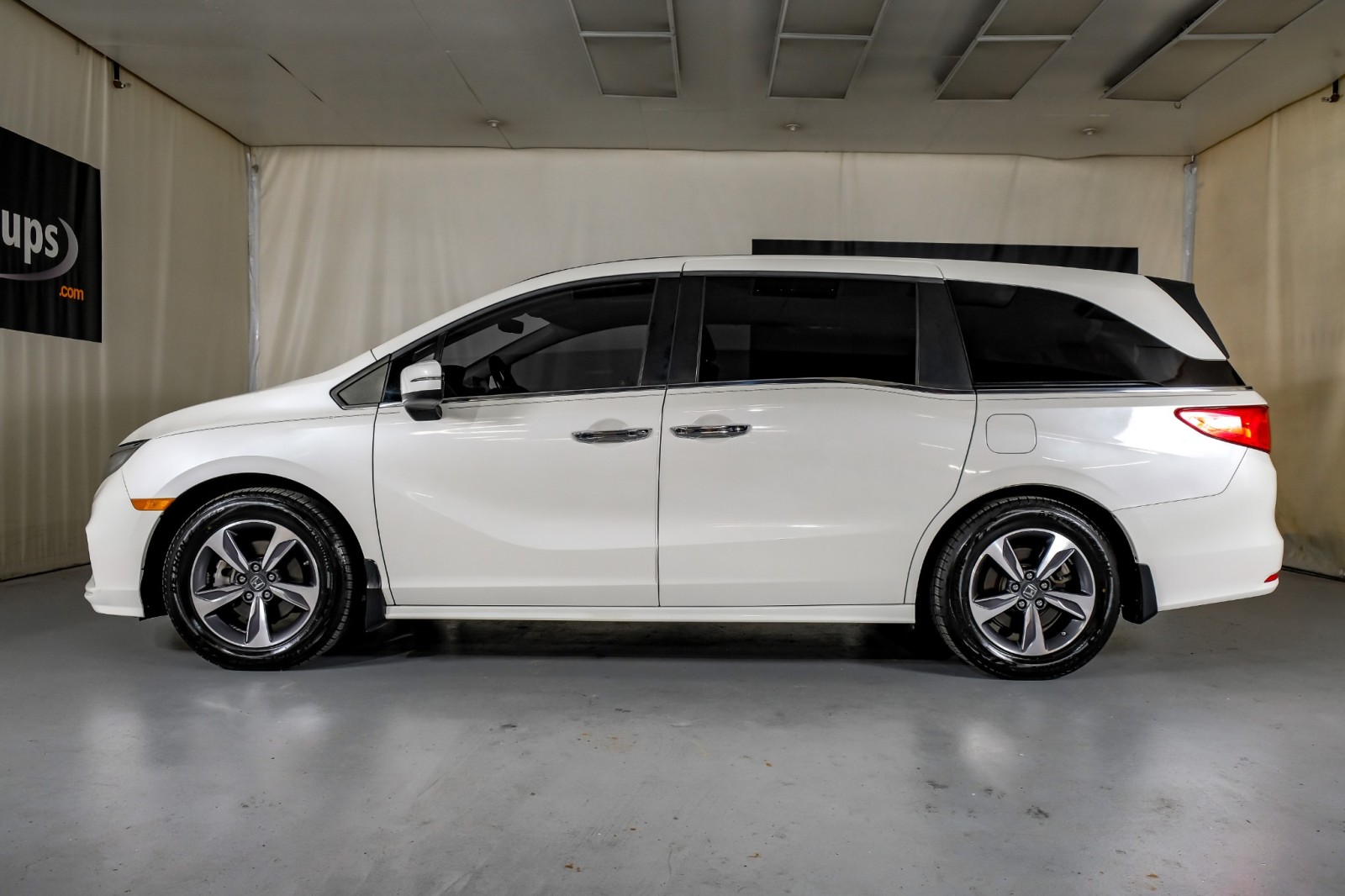 2018 Honda Odyssey Touring 11