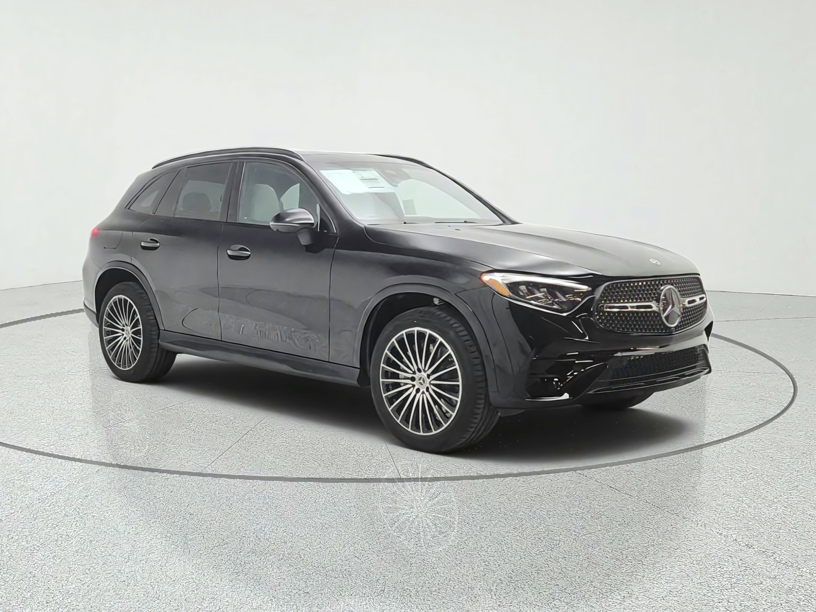 New 2027 Black Mercedes-Benz GLC 300 SUV image 3
