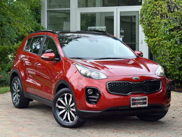 2018 Kia Sportage AWD Technology Pkg. Premium Pkg. Pano Moonroof Heated  6