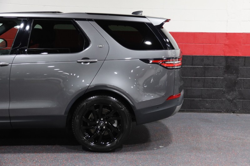 2018 Land Rover Discovery HSE V6 Supercharged 4dr Suv in , 