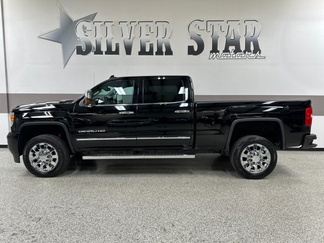 2018 GMC Sierra 2500HD Denali 4WD Duramax in , 