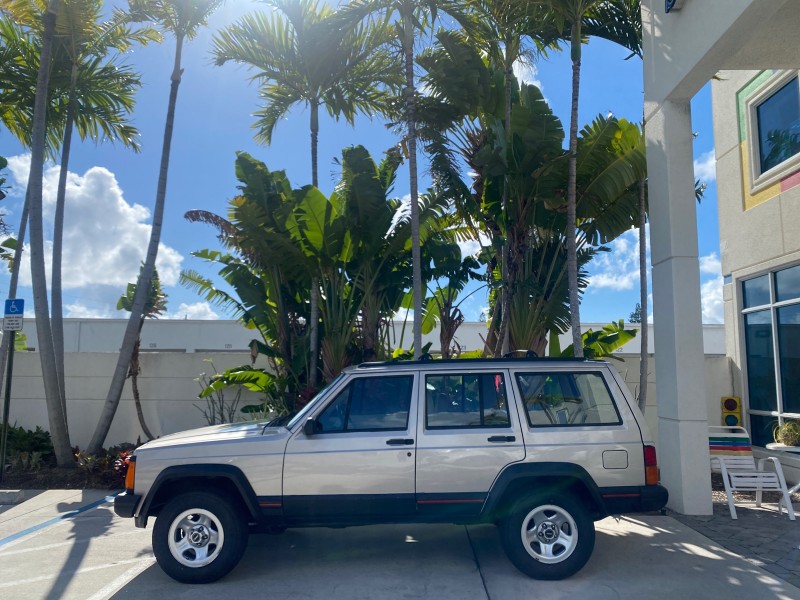 1996 Jeep Cherokee Sport FL LOW MILES 77,388 4WD 4.0 6 CYL in , 