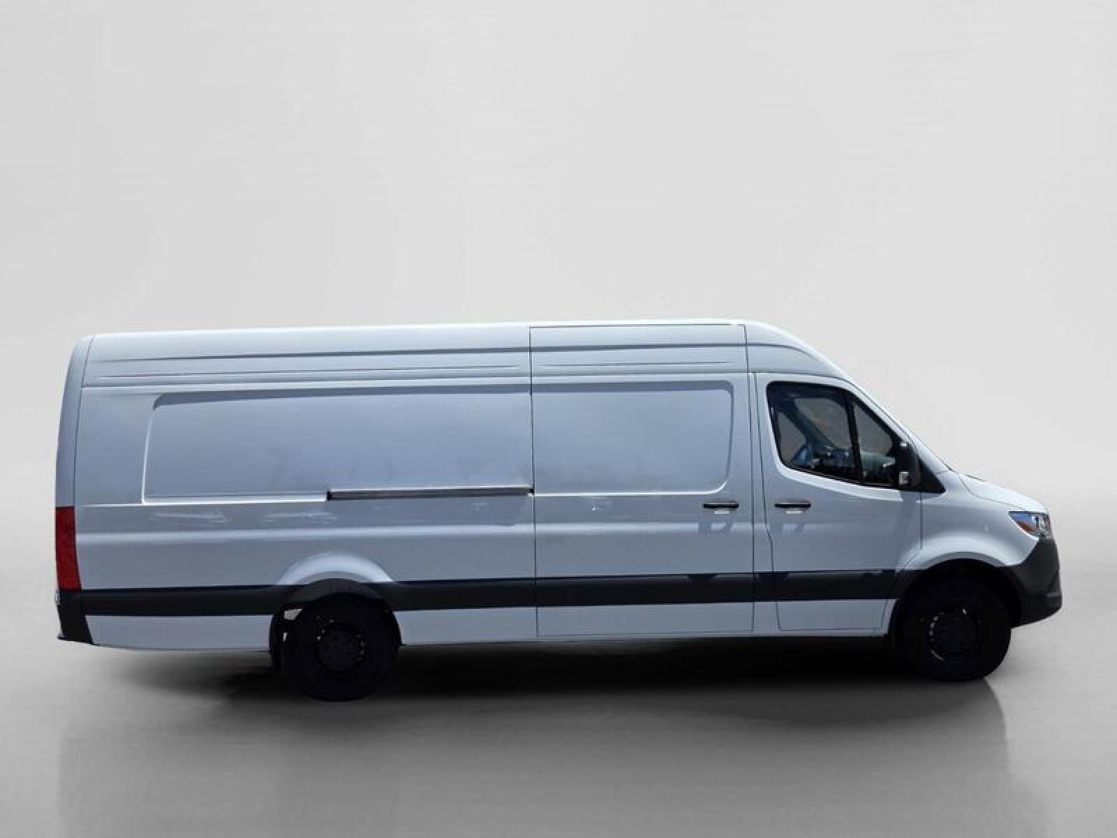 New 2026 ARCTIC WHITE Mercedes-Benz  image 6