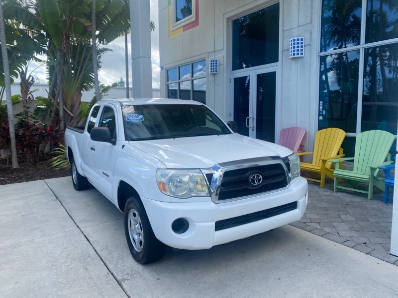 2005 Toyota Tacoma LOW MILES 58,735 X CAB in , 