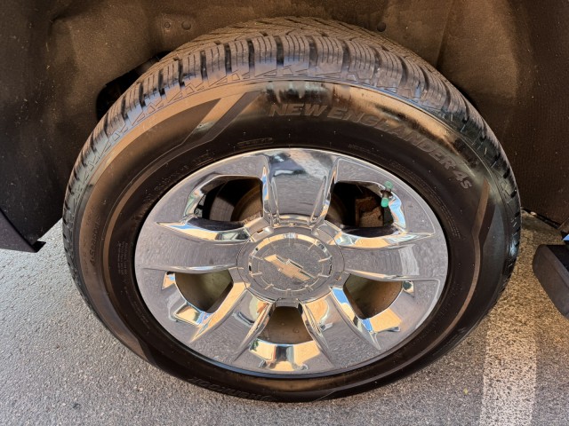 2019 Chevrolet Tahoe LT 14