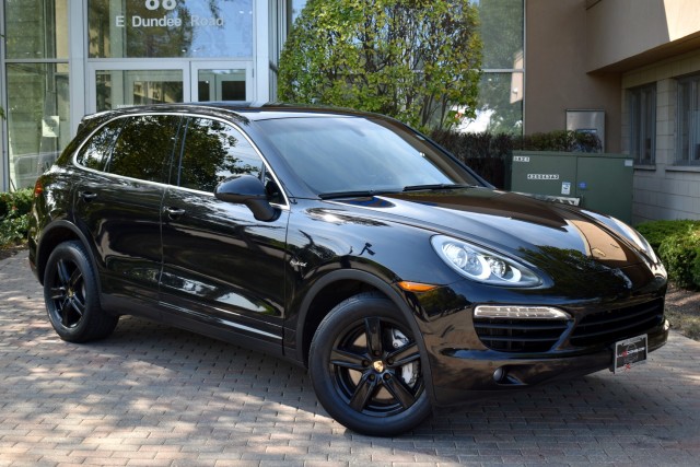 2012 Porsche Cayenne Navi Leather Moonroof Carbon Fiber Interior Pkg. Bi Xenon Bose Front Cooled Seats Park Assist 3