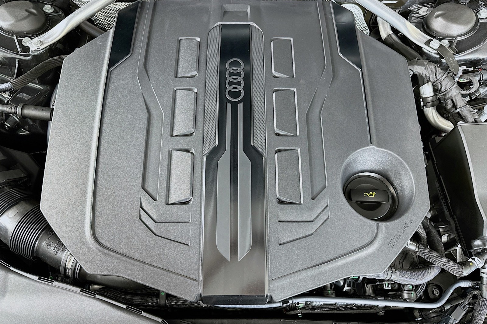 New 2026 Daytona Gray Pearl Effect Audi Premium Plus image 12