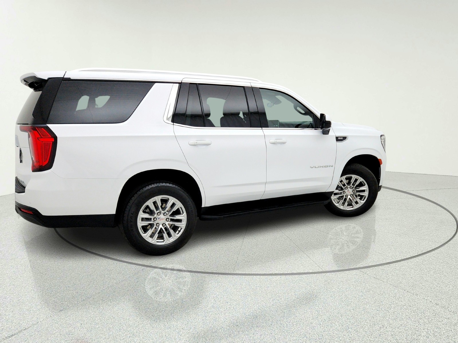 Used 2024 Summit White GMC SLE image 8