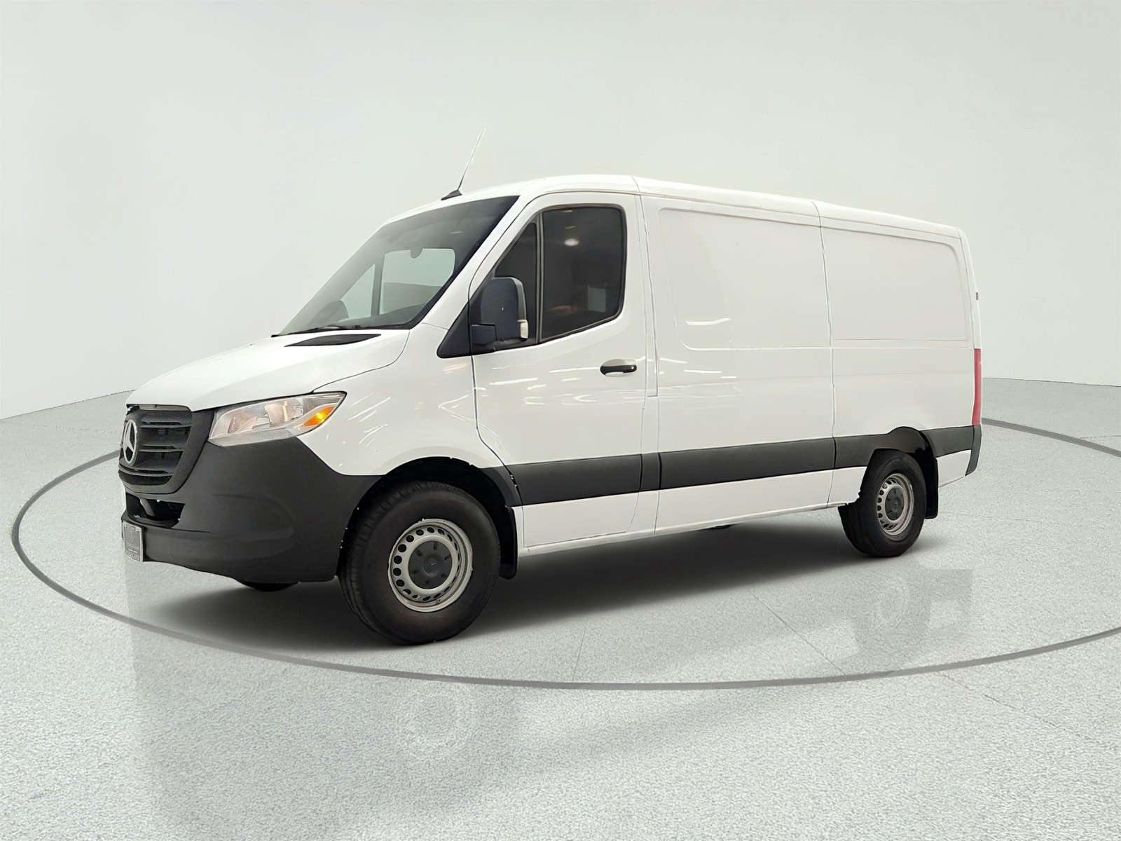 2026 Mercedes-Benz Sprinter Cargo 2500 144 Standard Roof Worker