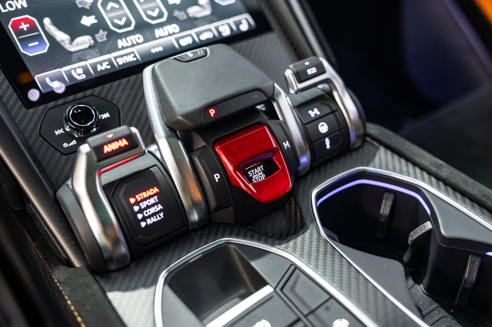 2024 Lamborghini Urus Performante - Photo 46