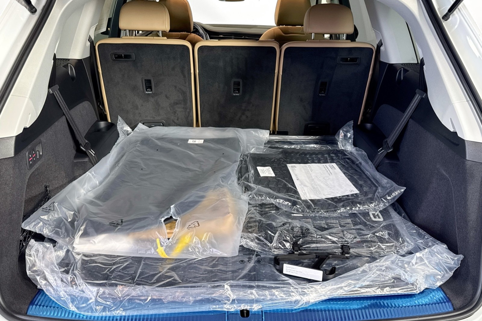 New 2026 Carrara White Audi Premium 45 quattro image 23