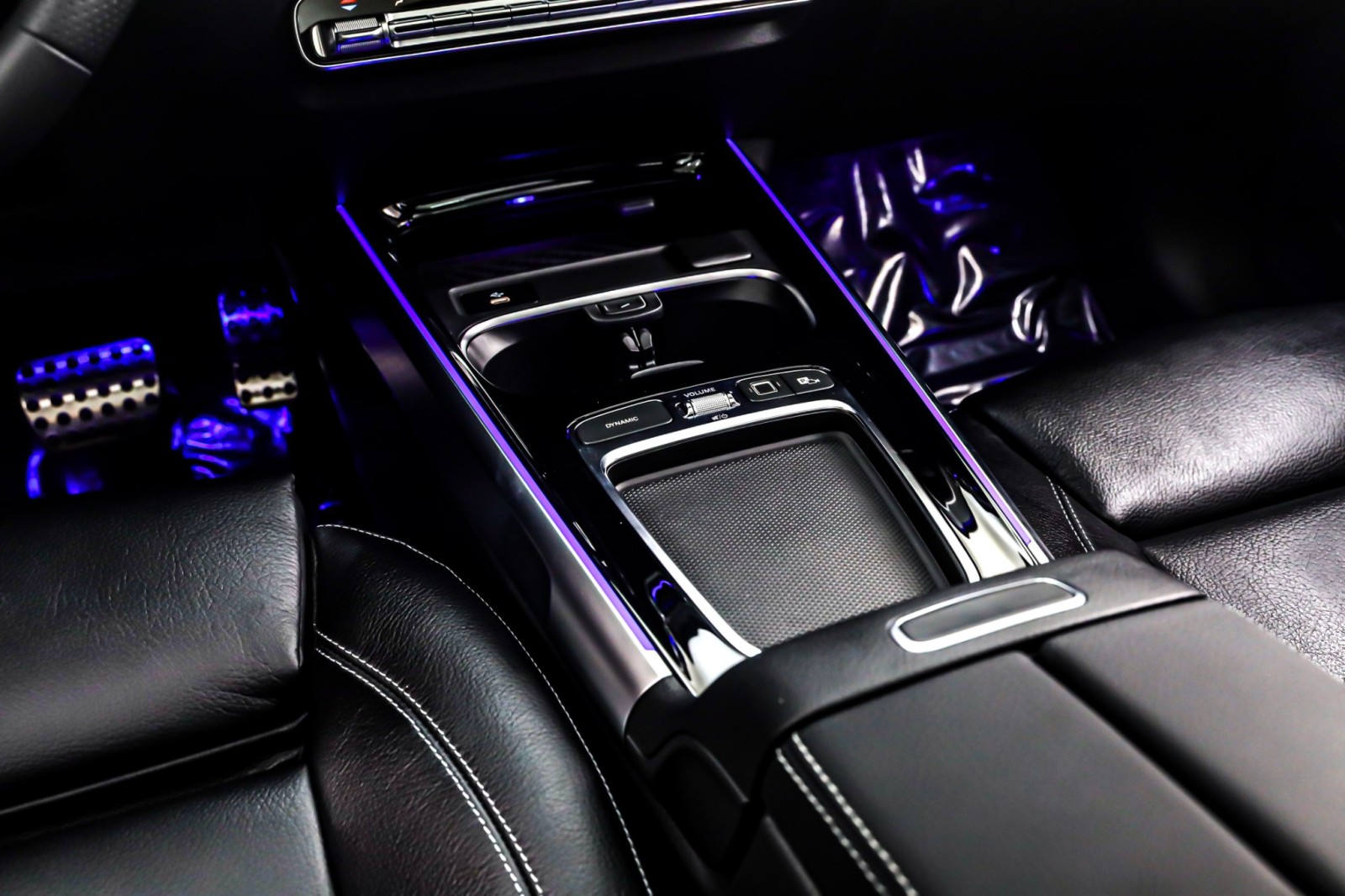 New 2026 Night Black Mercedes-Benz AMG® GLB 35 image 6