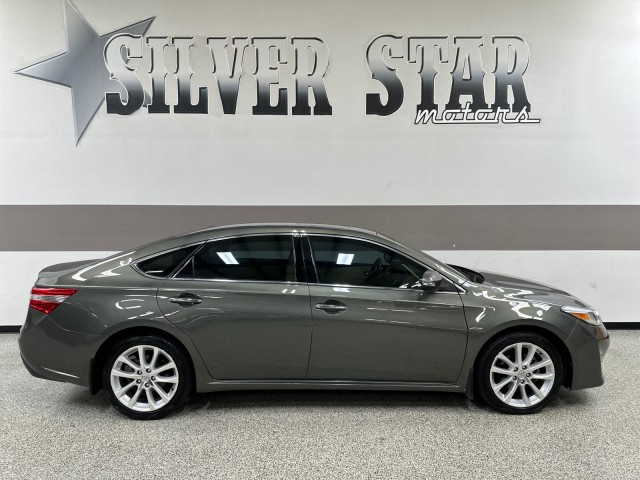 2013 Toyota Avalon XLE Touring 3.5L-V6 in , 