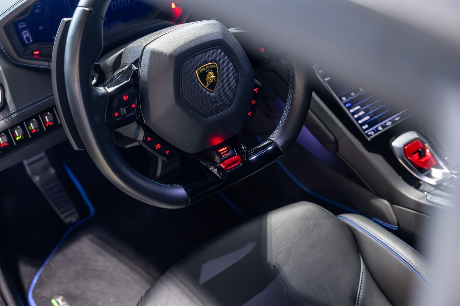 Used Car 2021 Lamborghini Huracan Evo  For Sale Under $270,000 In Boerne, Texas