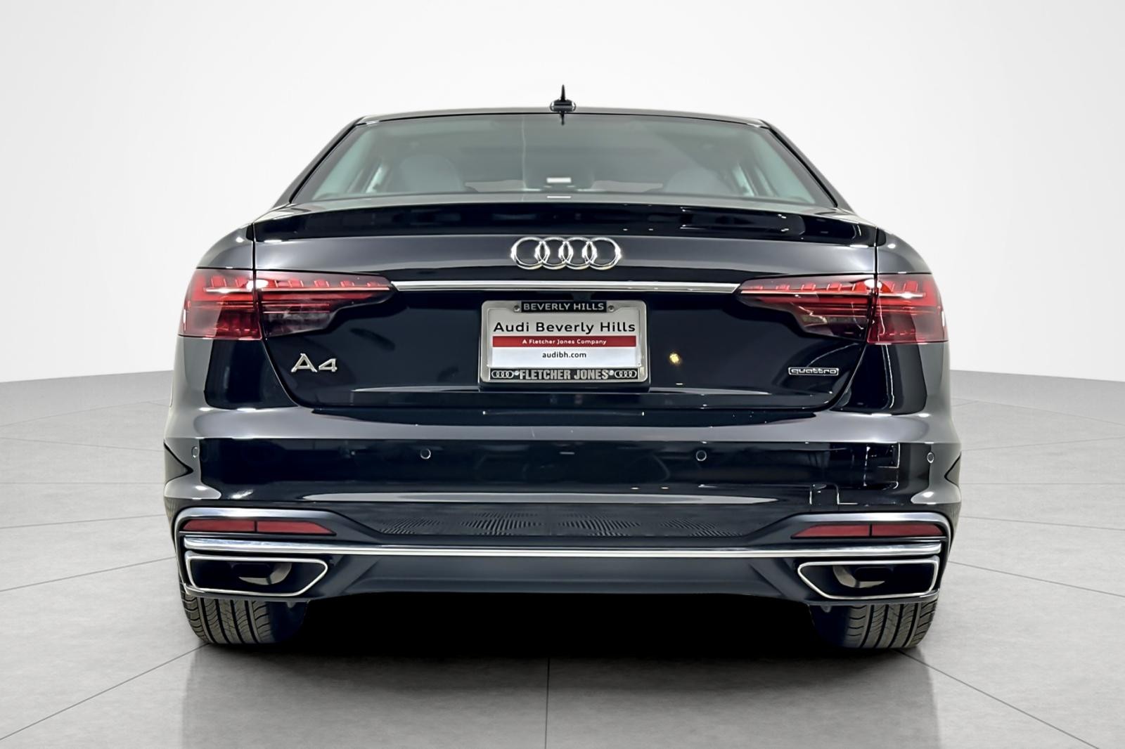 Used 2024 Brilliant Black Audi Premium 40 TFSI quattro image 4