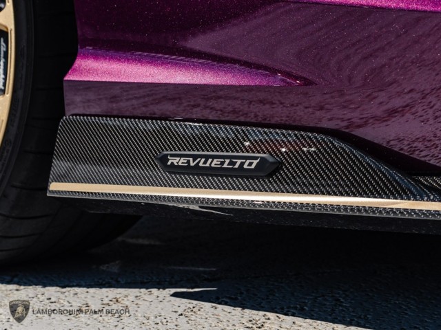 Lamborghini Revuelto