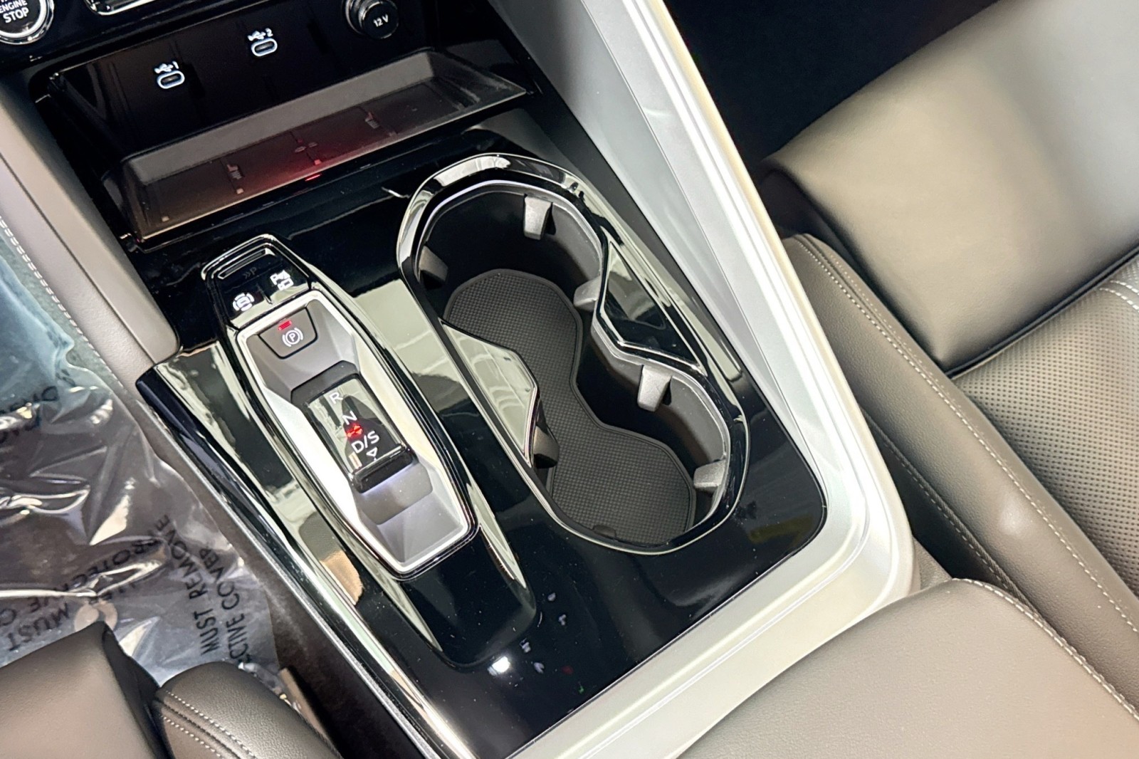 New 2025 Tambora Gray Metallic Audi Premium Plus 2.0 TFSI quattro image 14