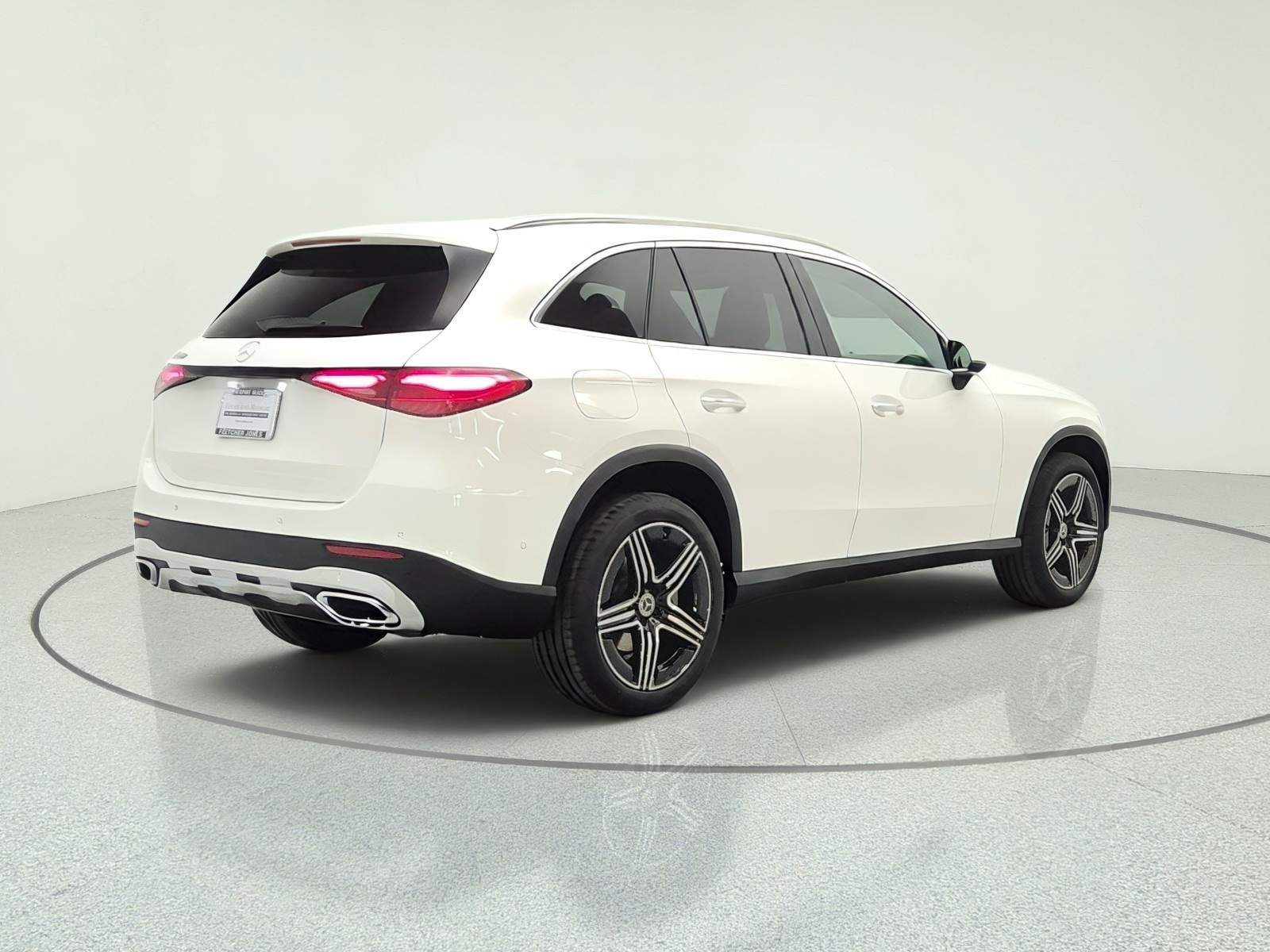 New 2027 Polar White Mercedes-Benz GLC 300 SUV image 5