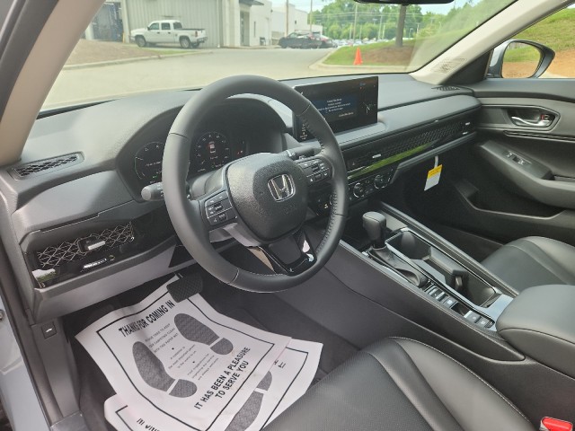 HondaAccord Hybrid15