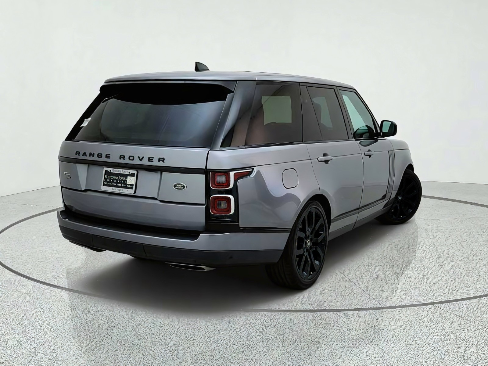 Used 2021 EIGER GREY Land Rover Westminster image 9