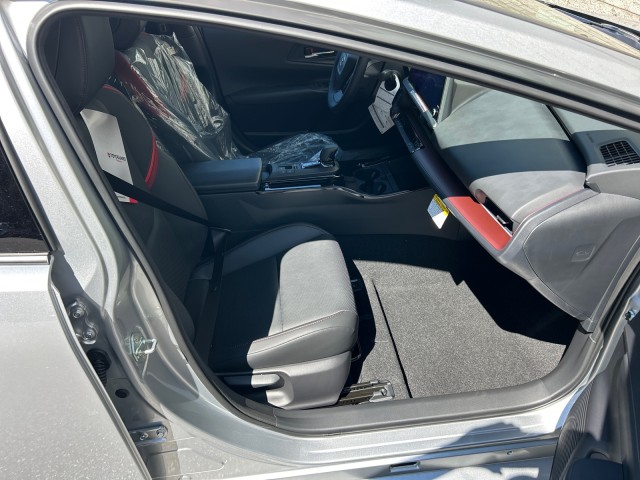ToyotaPrius Plug-In Hybrid42