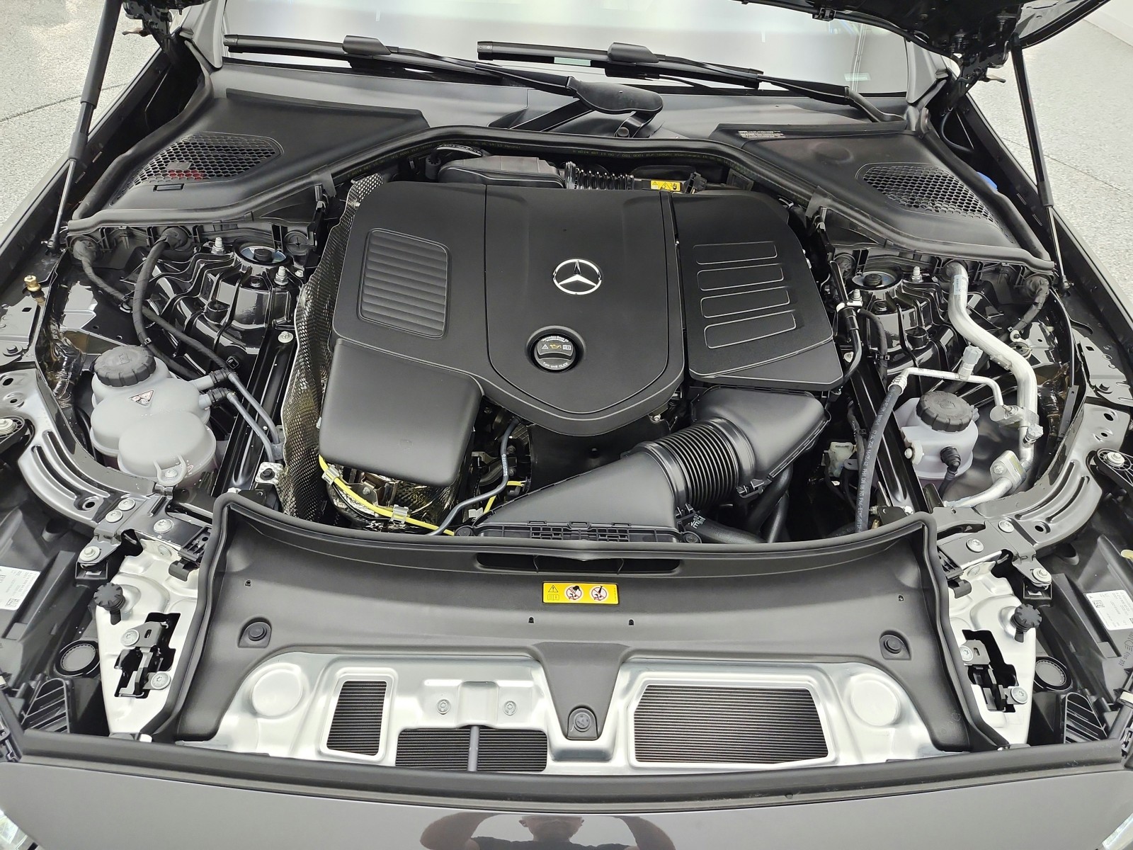 New 2027 Graphite Grey Metallic Mercedes-Benz E 350 RWD Sedan image 12