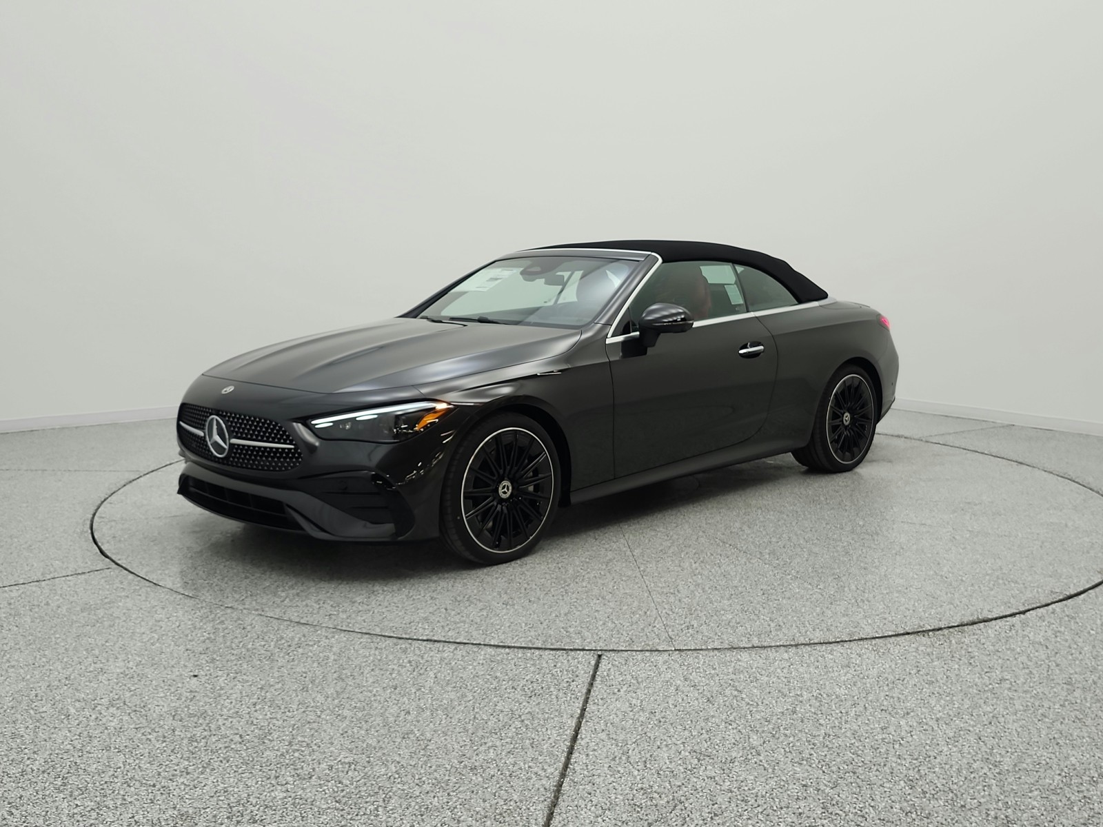 New 2026 Graphite Grey Metallic Mercedes-Benz CLE 450 4MATIC® Cabriolet image 16