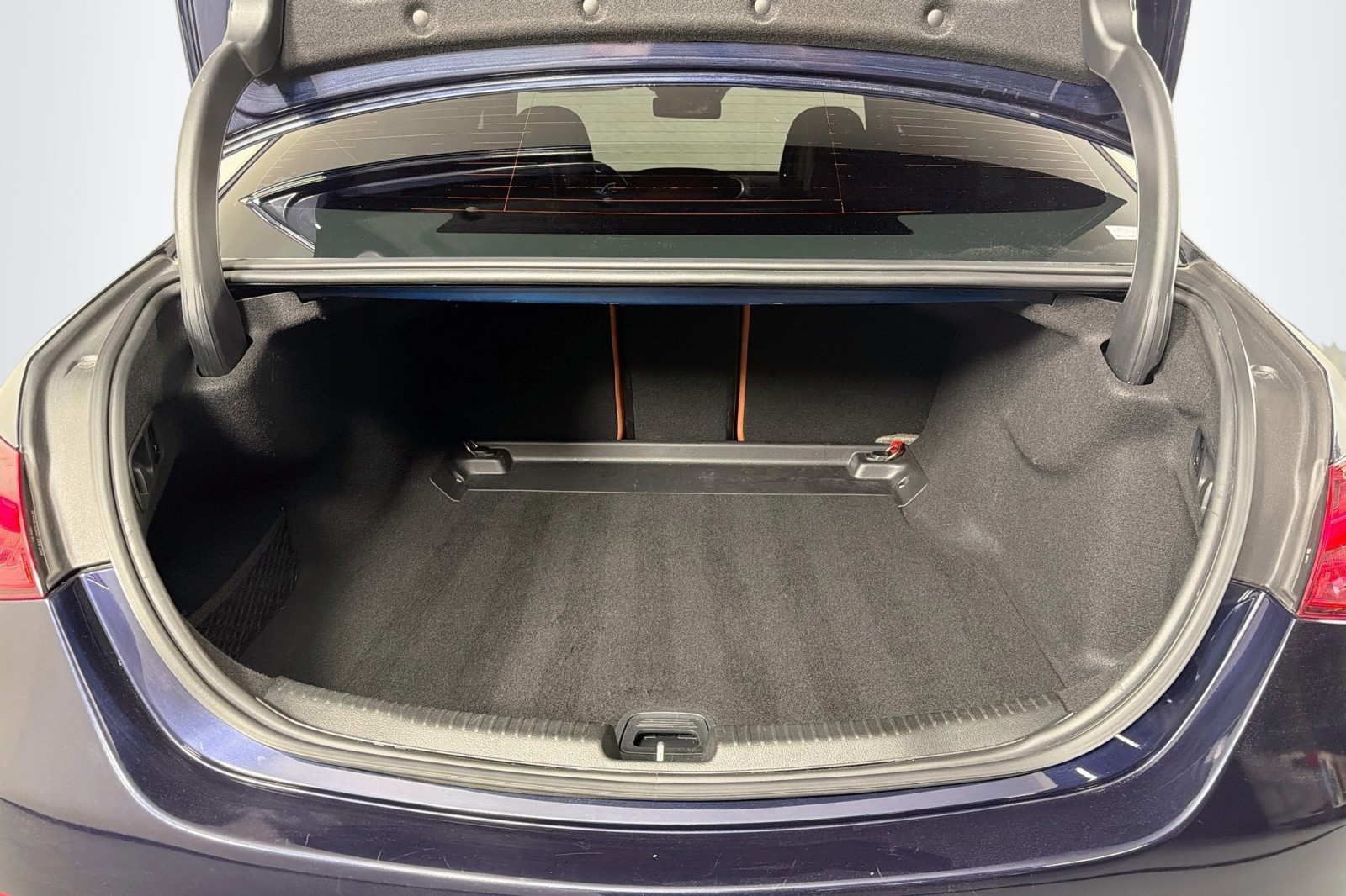 Used 2023 Lunar Blue Metallic Mercedes-Benz C 300 image 23