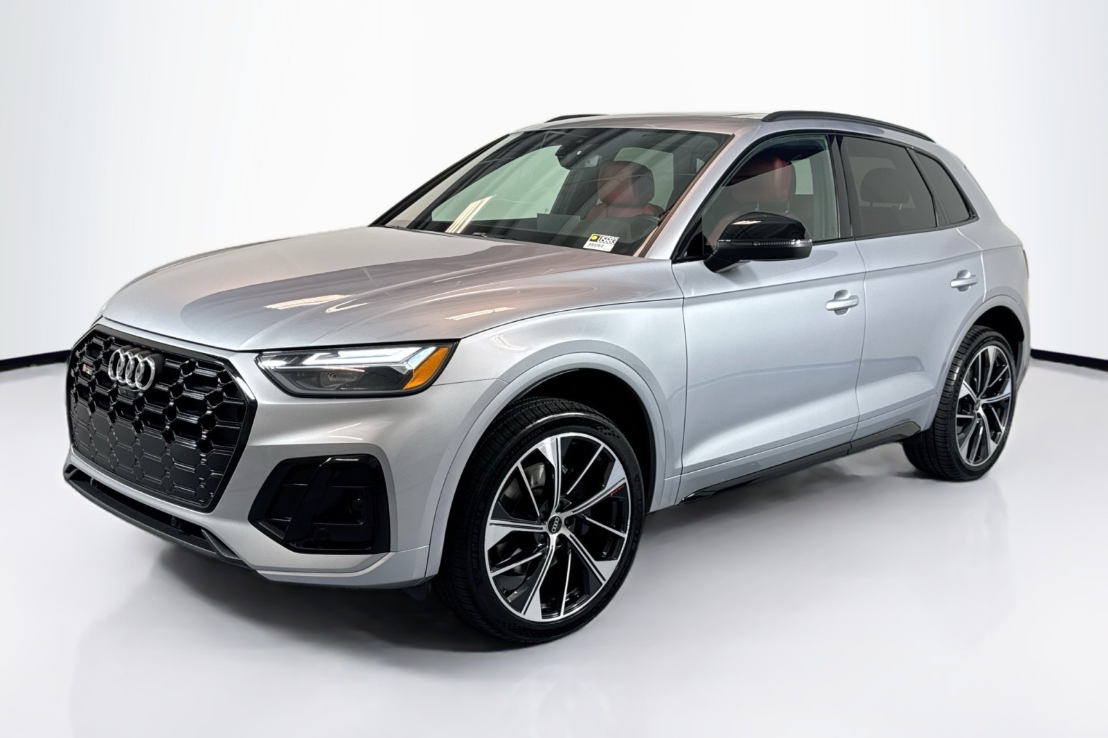 2023 Audi SQ5 Premium Plus