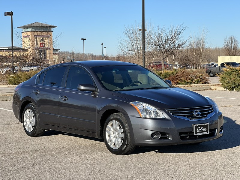 2012 Nissan Altima 2.5 S in CHESTERFIELD, Missouri