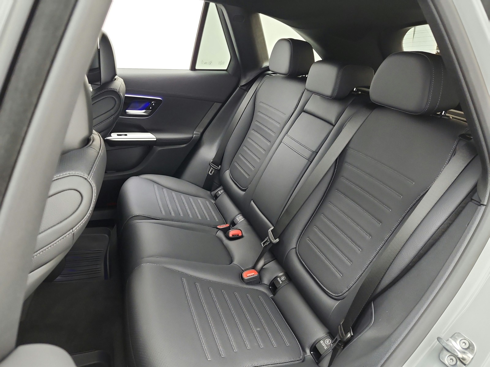 New 2026 MANUFAKTUR Alpine Grey Mercedes-Benz GLC 300 image 11