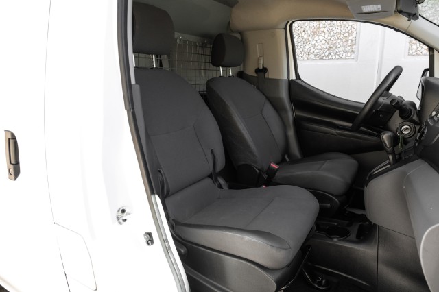 2021 Nissan NV200 Compact Cargo S 27