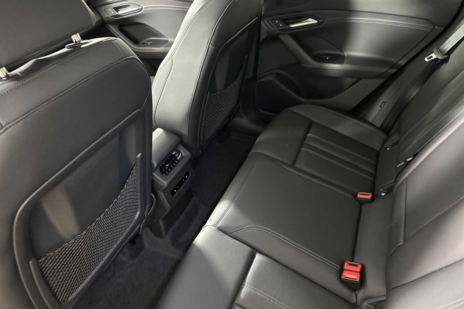 New 2027 Magnet Gray Audi Premium quattro image 10