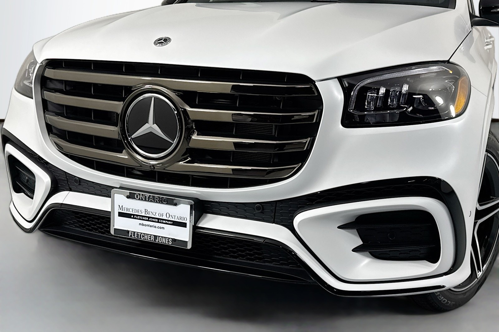 New 2026 MANUFAKTUR Signature Moonlight W Mercedes-Benz GLS 450 4MATIC® SUV image 13