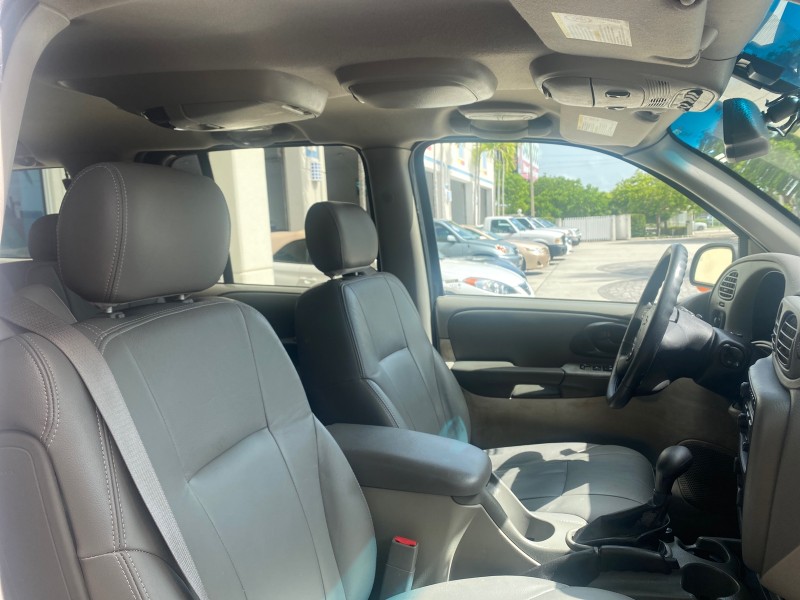 2002 Chevrolet TrailBlazer EXT LT  SUV LOW MILES 69,572 in , 