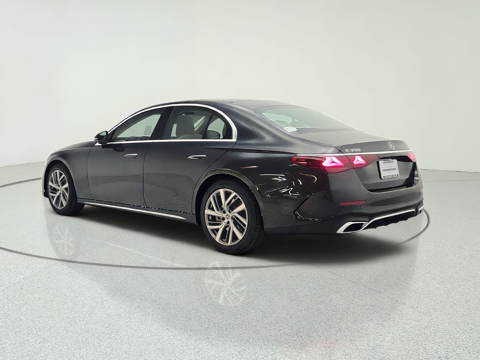 New 2027 Graphite Grey Metallic Mercedes-Benz E 350 RWD Sedan image 7
