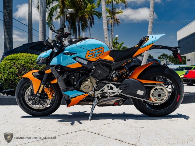 Ducati STREETFIGHTER