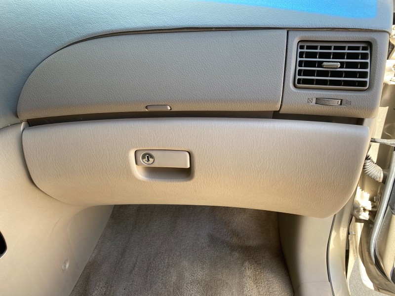 2006 Toyota Sienna VAN LE LOW MILES 78,653 in , 