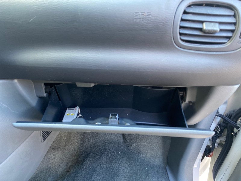 2006 Dodge Caravan SXT LOW MILES 28,367 1 OWNER HANDICAP LIFT in , 