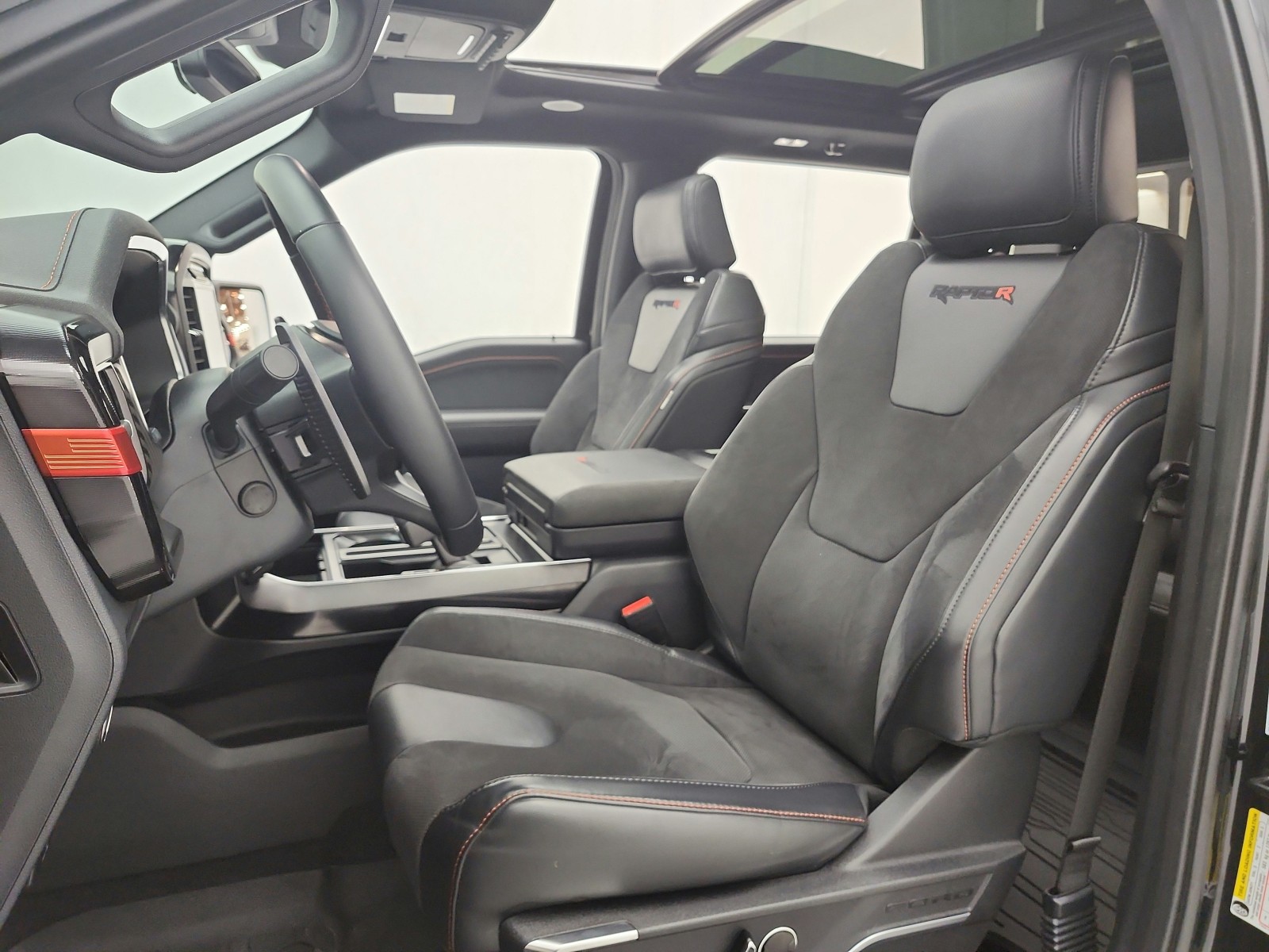 Used 2023 Agate Black Metallic Ford Raptor 4WD SuperCrew 5.5