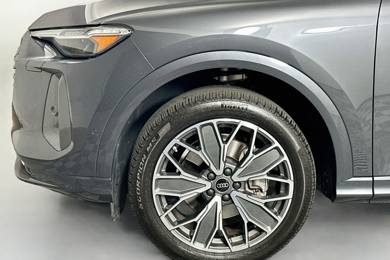 Used 2025 Tambora Gray Metallic Audi Premium Plus image 12